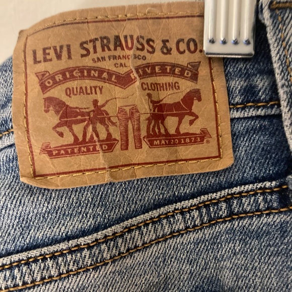 Levi’s Wedgie Straight 32 - Picture 3 of 4